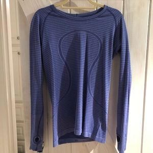 Lululemon top